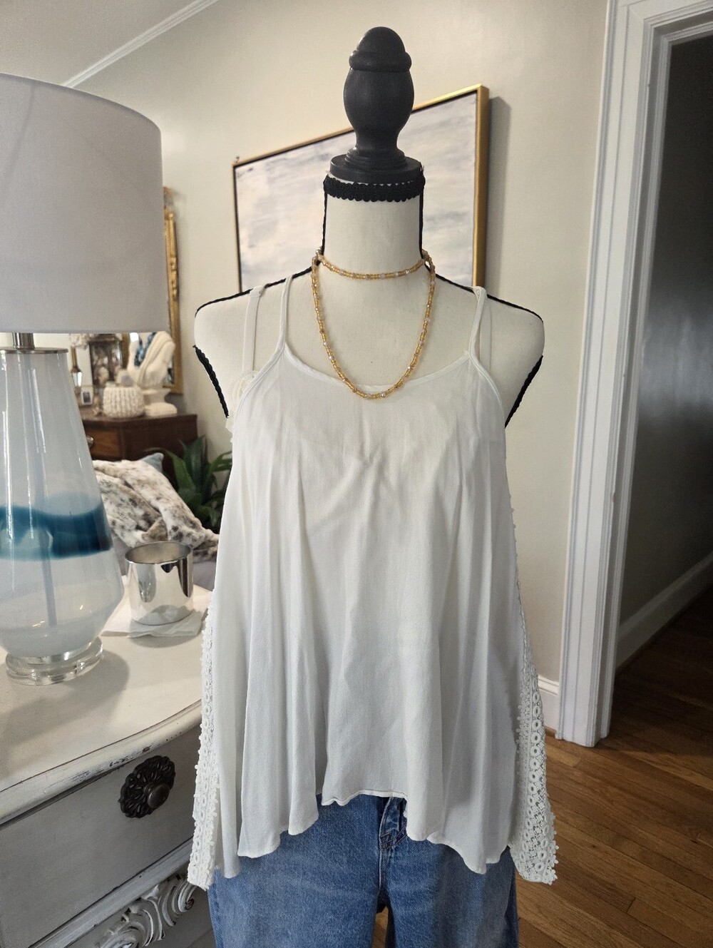 InTu White Boho Crochet Lace Camisole | Size Small
